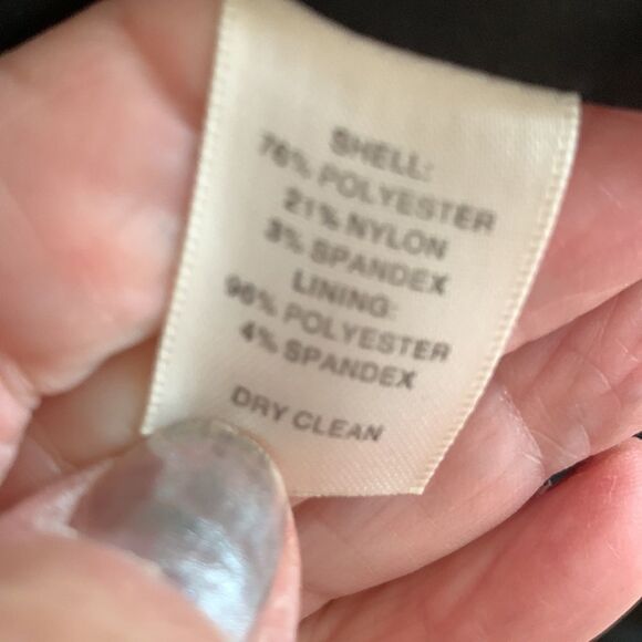 White House/Black Market size 4 black dress with built in bra - Picture 8 of 9